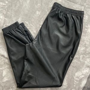 BNWT Faux-leather jogger style pant size xxl long